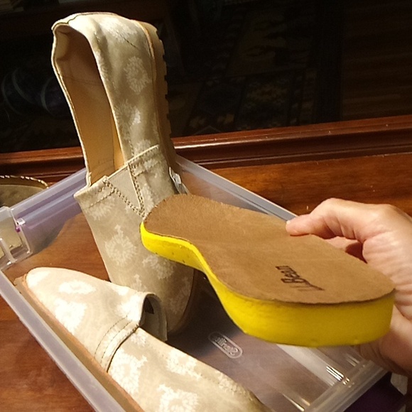 LL Bean Canvas Boat Shoes, ladies size 9.5 - Picture 13 of 13